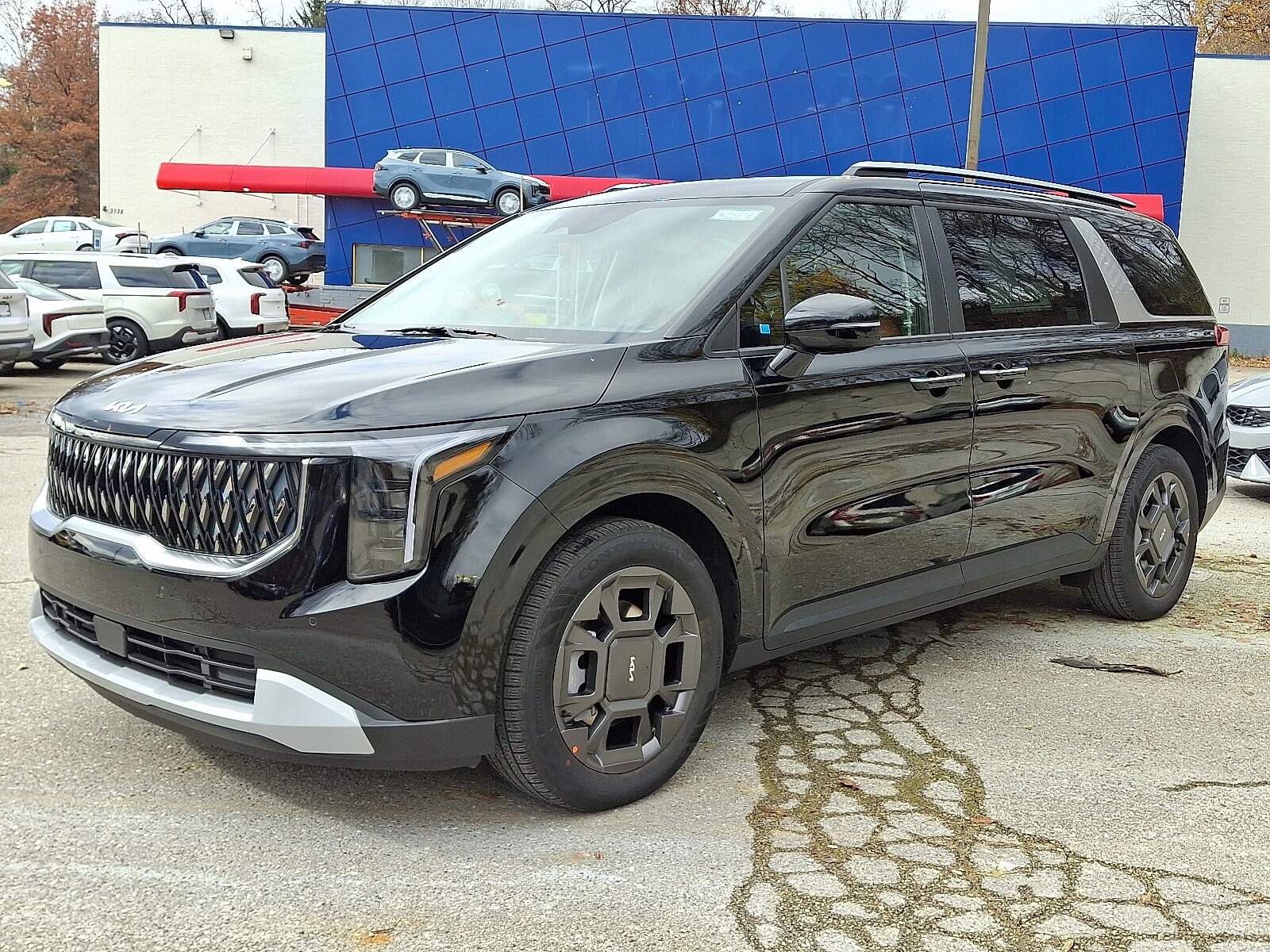 2026 Kia Carnival EX photo 2