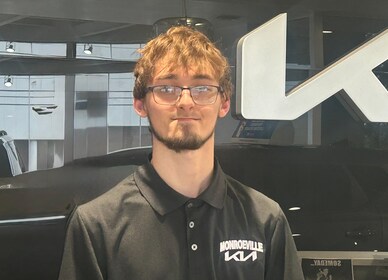 Staff member Richie Bencic from ID_1cc9ed