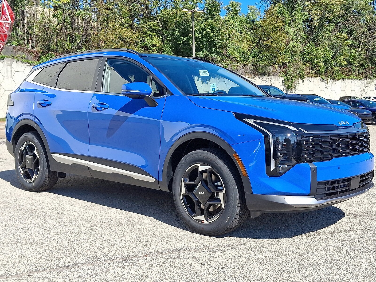 2026 Kia Sportage EX photo 2