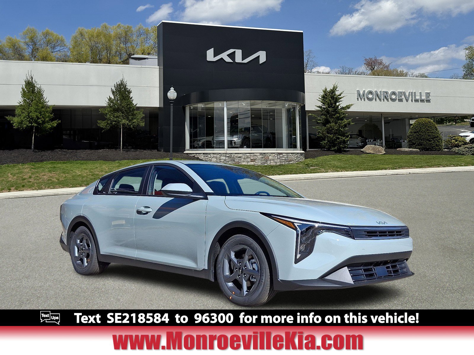 2025 Kia K4 LXS's photo