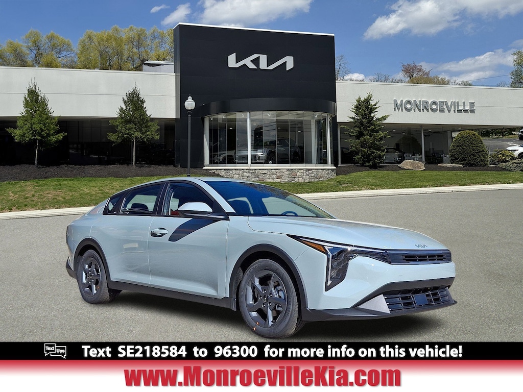 New 2025 Kia K4 LXS LXS FWD