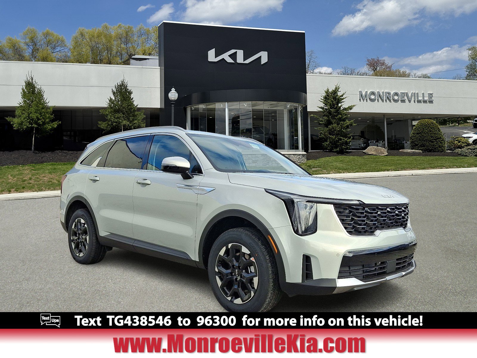 2026 Kia Sorento S's photo