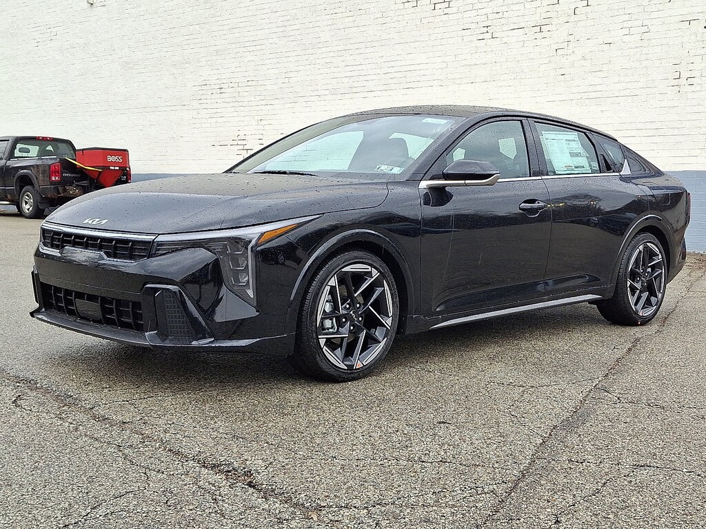 New 2026 Kia K4 GT-Line Sedan