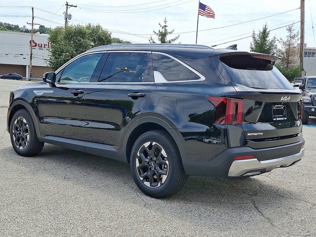 New 2026 Kia Sorento S S FWD