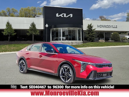 2025 Kia K4 GT-Line GT-Line FWD
