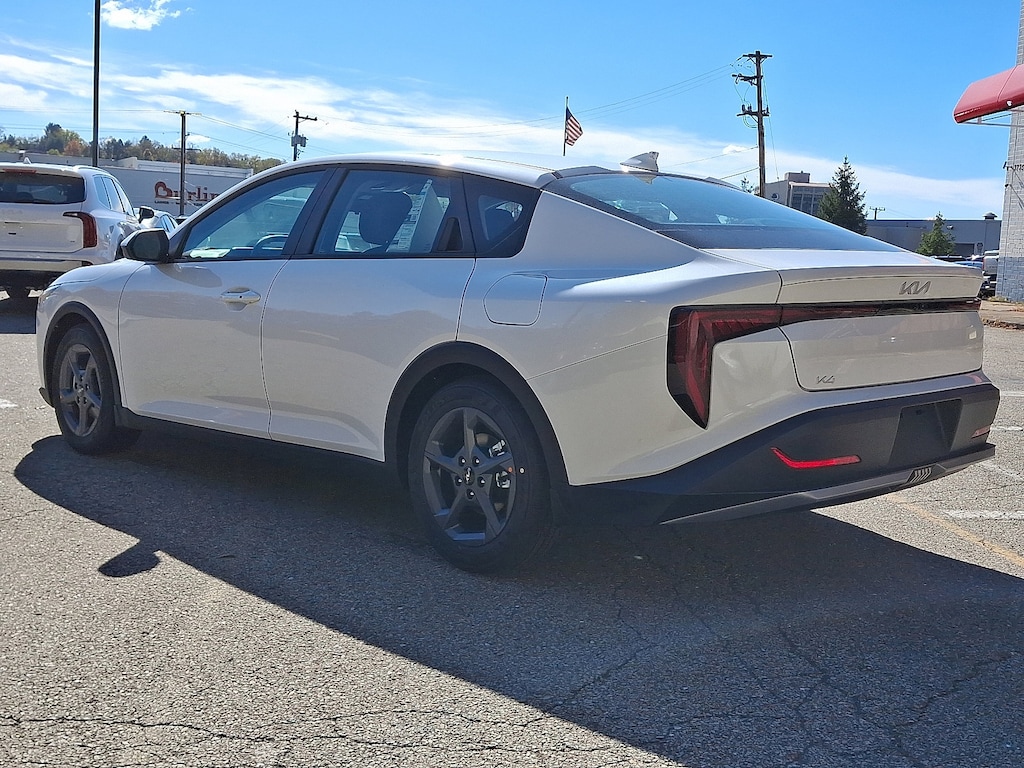 New 2025 Kia K4 LXS LXS FWD