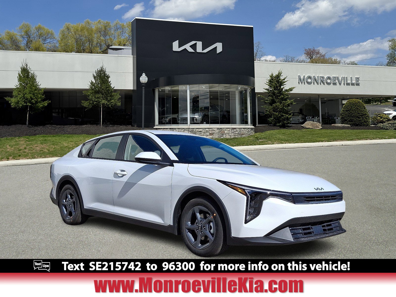 2025 Kia K4 LXS's photo