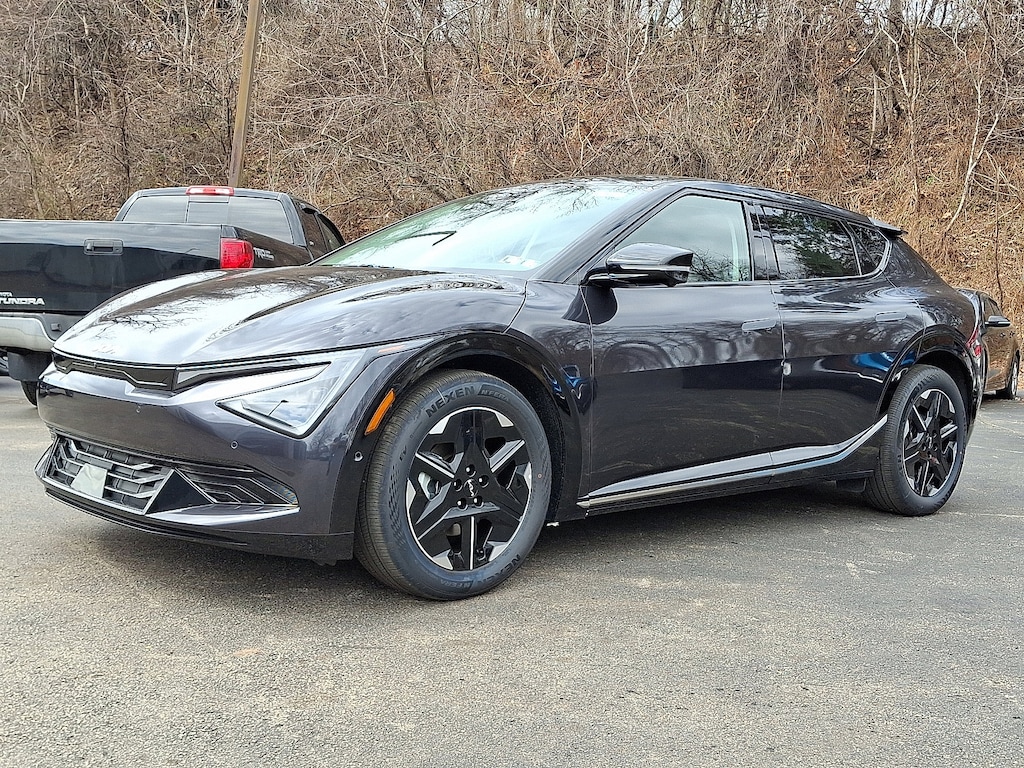 New 2025 Kia EV6 Wind Wind AWD