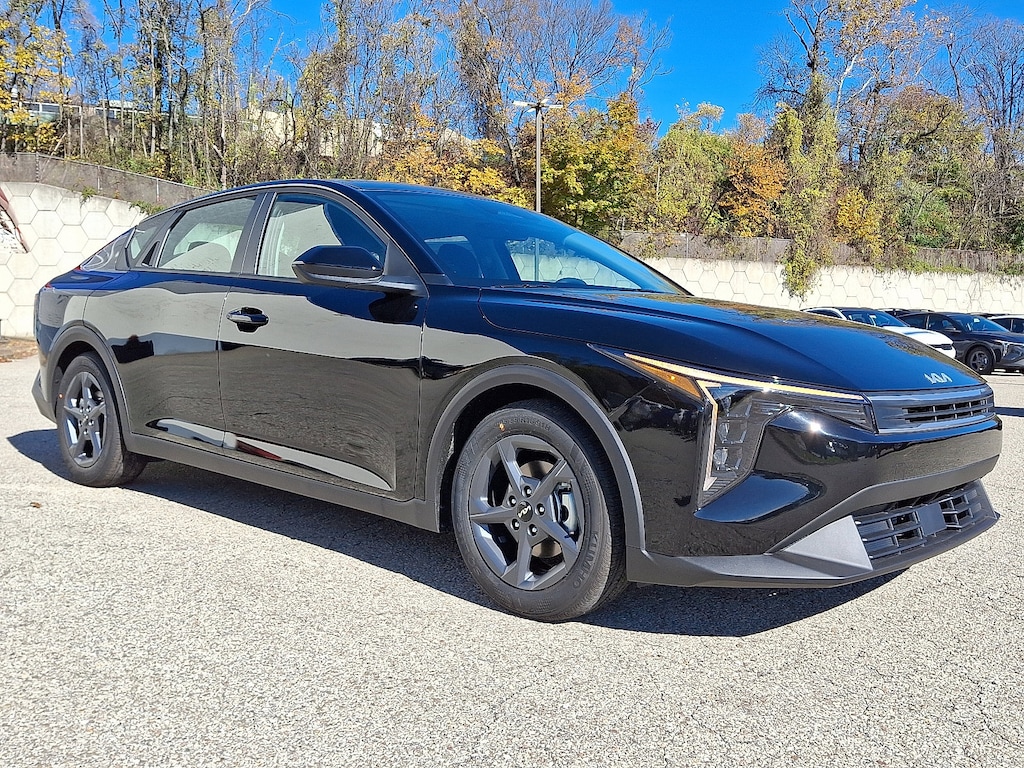 New 2025 Kia K4 LXS LXS FWD