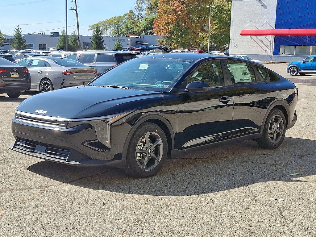 New 2025 Kia K4 LXS LXS FWD