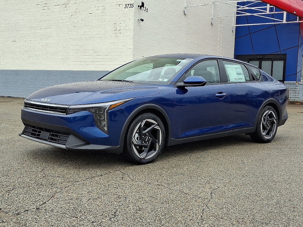 New 2026 Kia K4 EX Sedan
