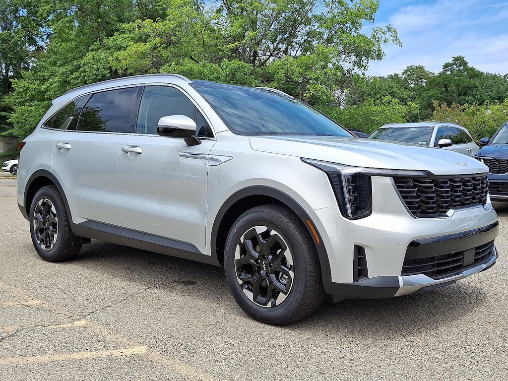 New 2026 Kia Sorento S S FWD