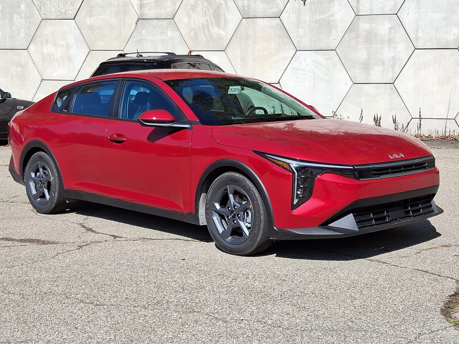 2025 Kia K4 LXS photo 2