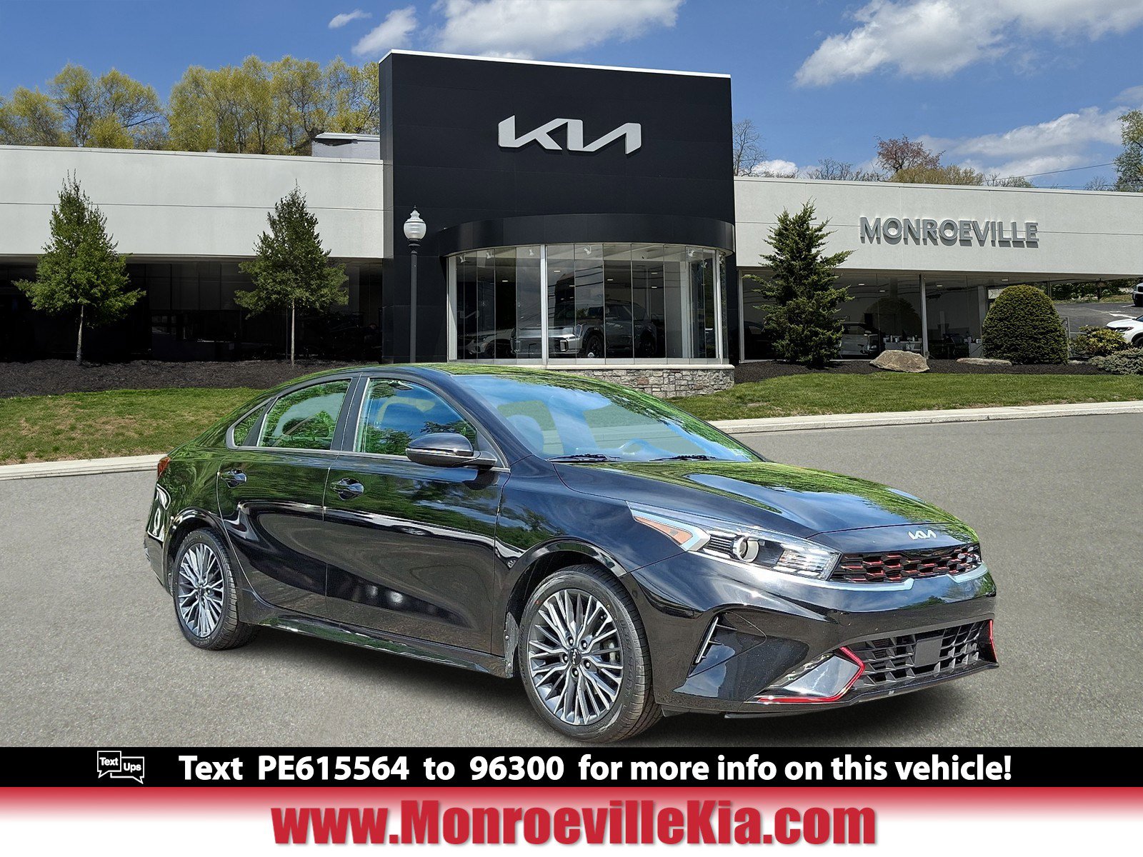 2023 Kia Forte GT-Line AT's photo