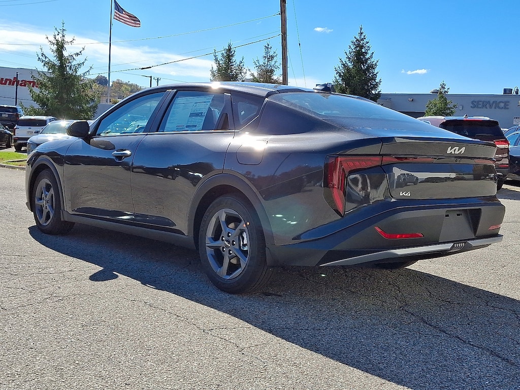 New 2025 Kia K4 LXS LXS FWD