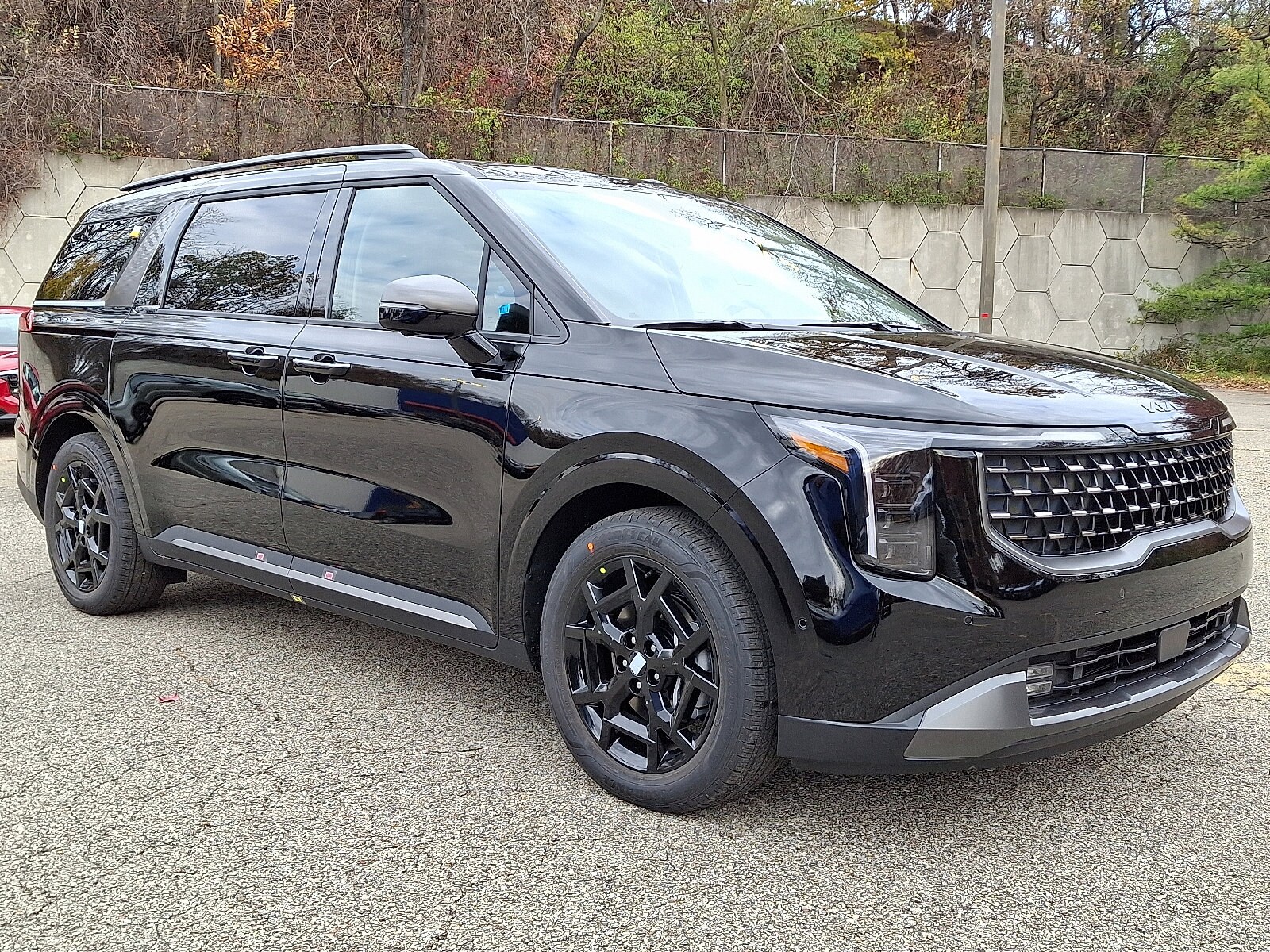 2026 Kia Carnival SX Prestige photo 2