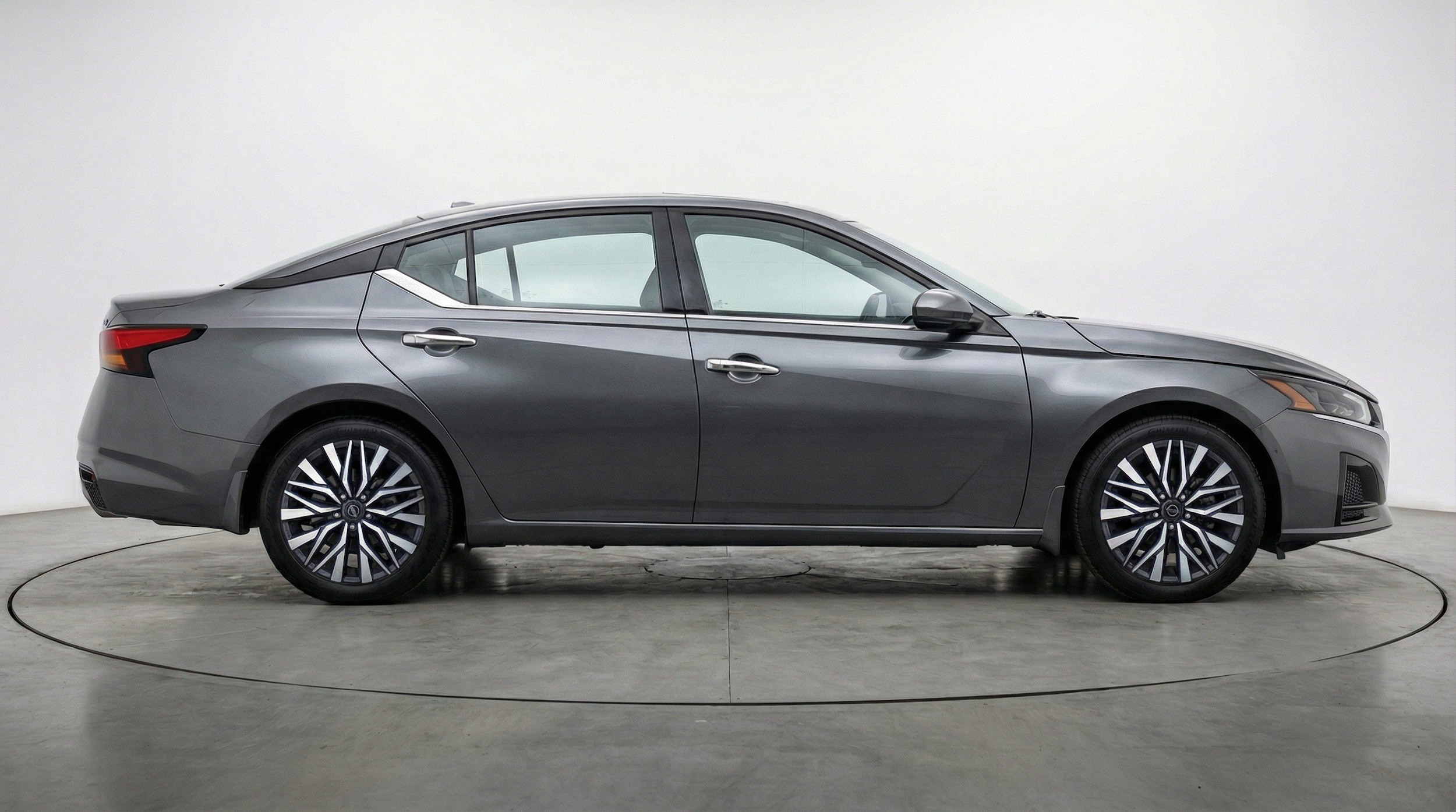 Thumbnail: 2025 Nissan Altima - 11