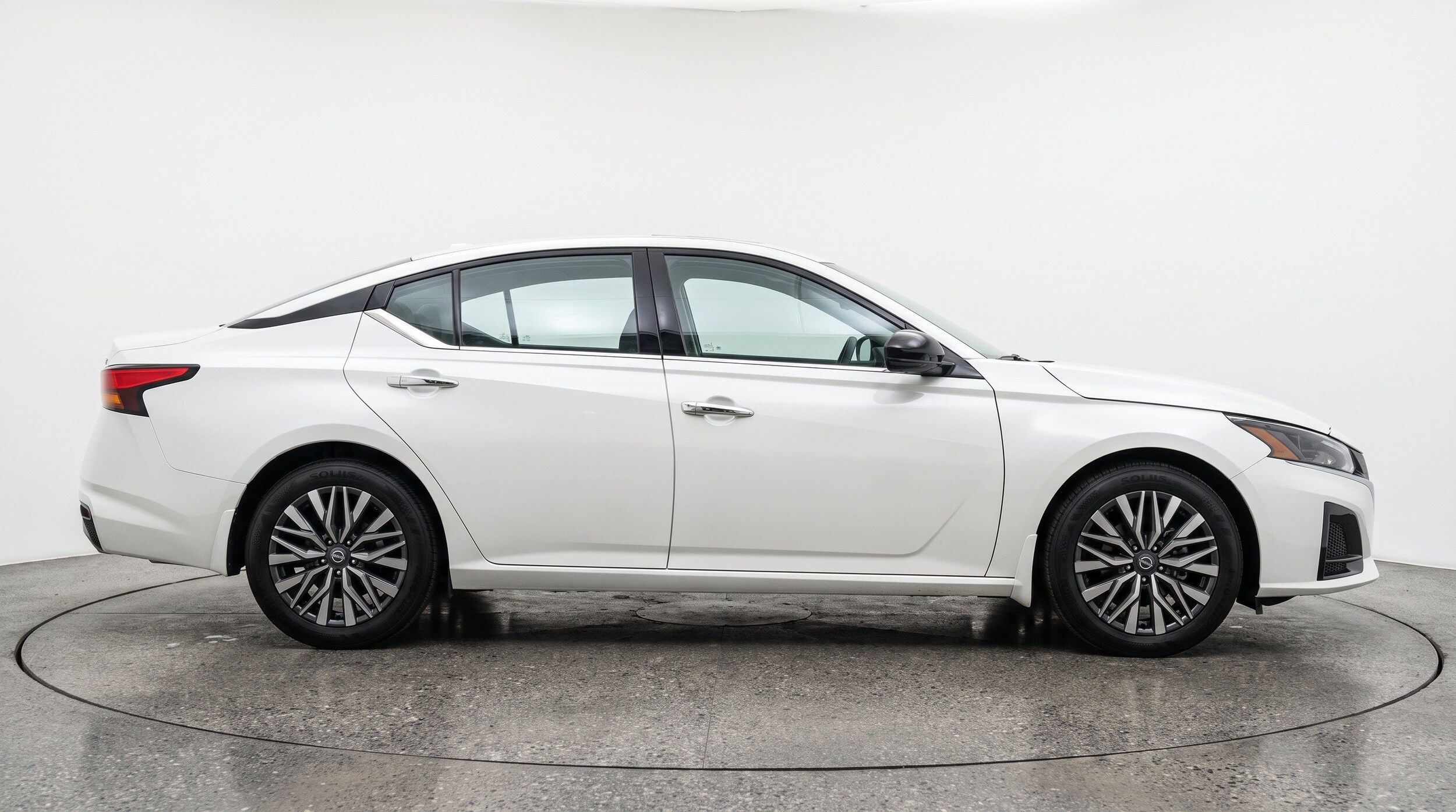 Thumbnail: 2025 Nissan Altima - 11