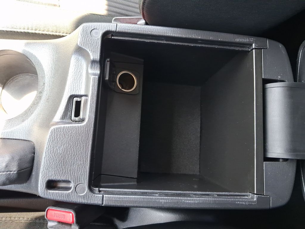 2016 Mazda Mazda3 i Sport photo 6