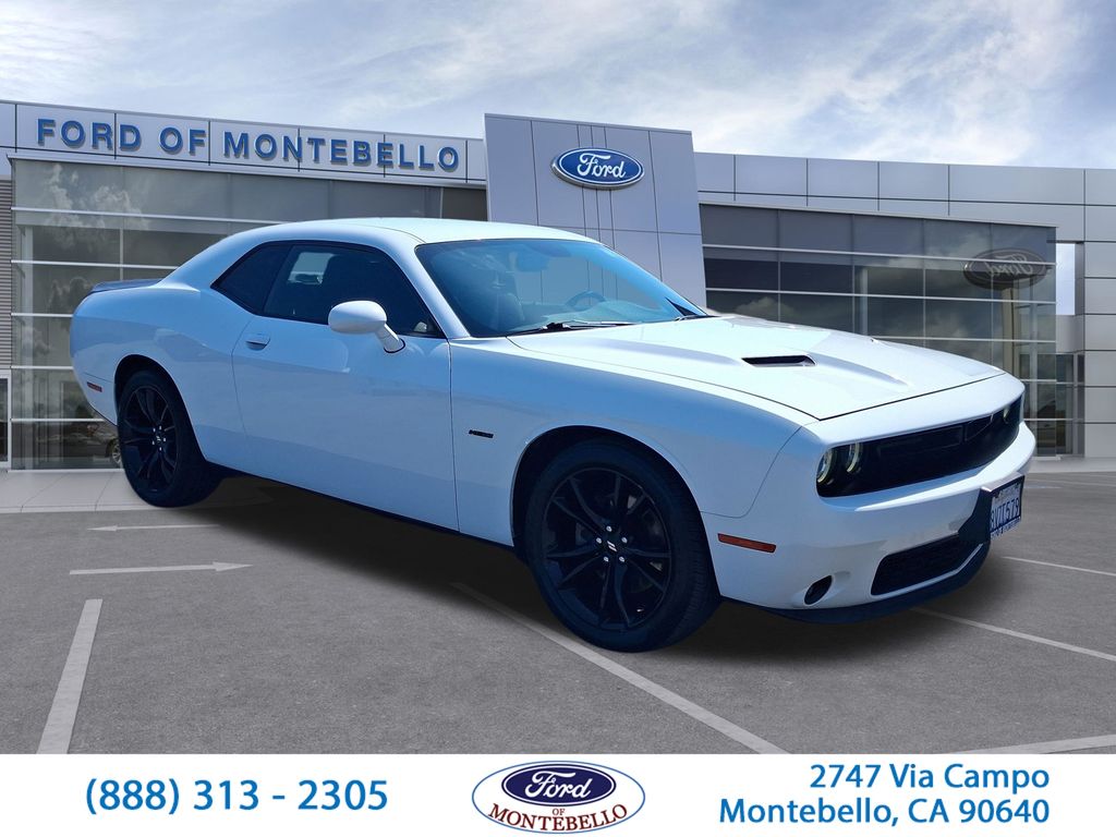 2018 Dodge Challenger R/T's photo