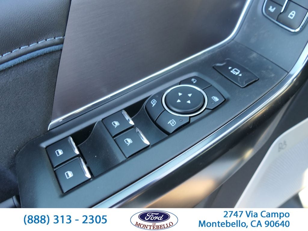 2026 Ford F-250 Super Duty Platinum - Photo 13