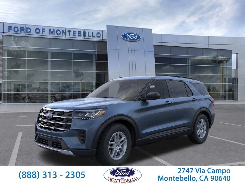 2026 Ford Explorer photo 2