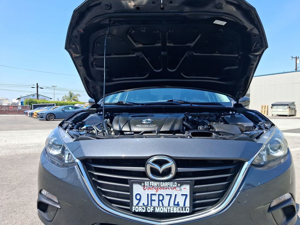 2016 Mazda Mazda3 i Sport photo 5