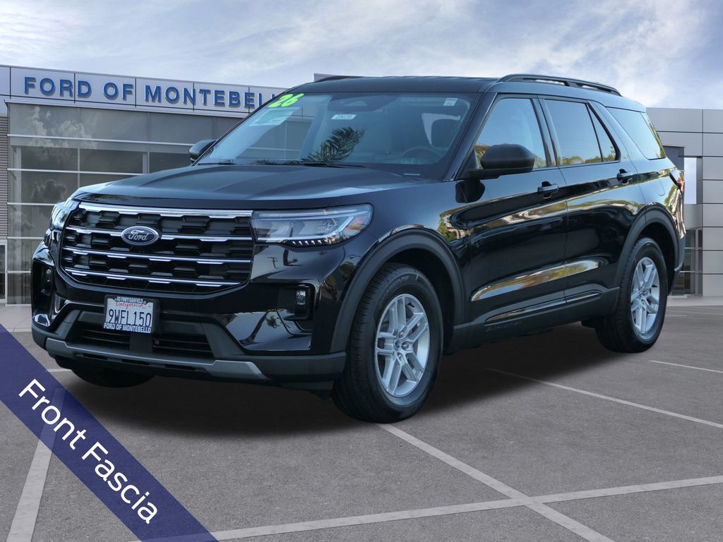 2026 Ford Explorer Active photo 3