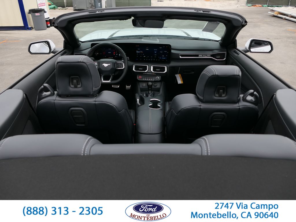 2025 Ford Mustang GT Premium Convertible - Photo 25