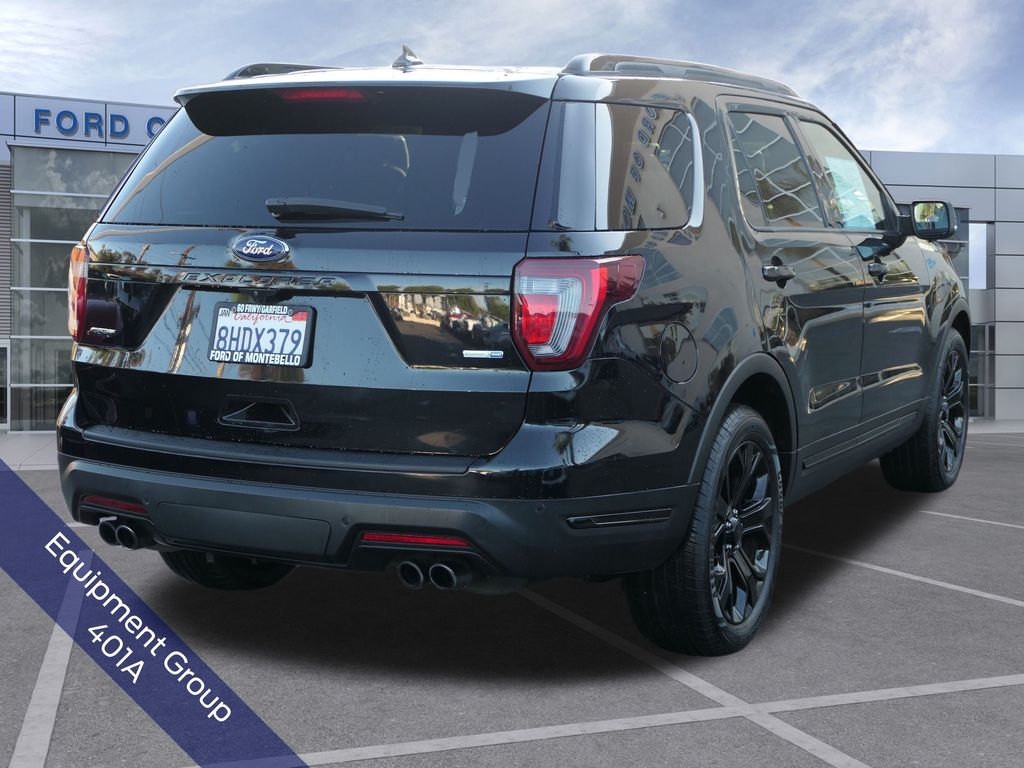 2019 Ford Explorer Sport photo 3