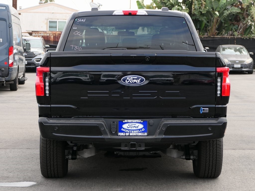 2024 Ford F-150 Lightning Flash