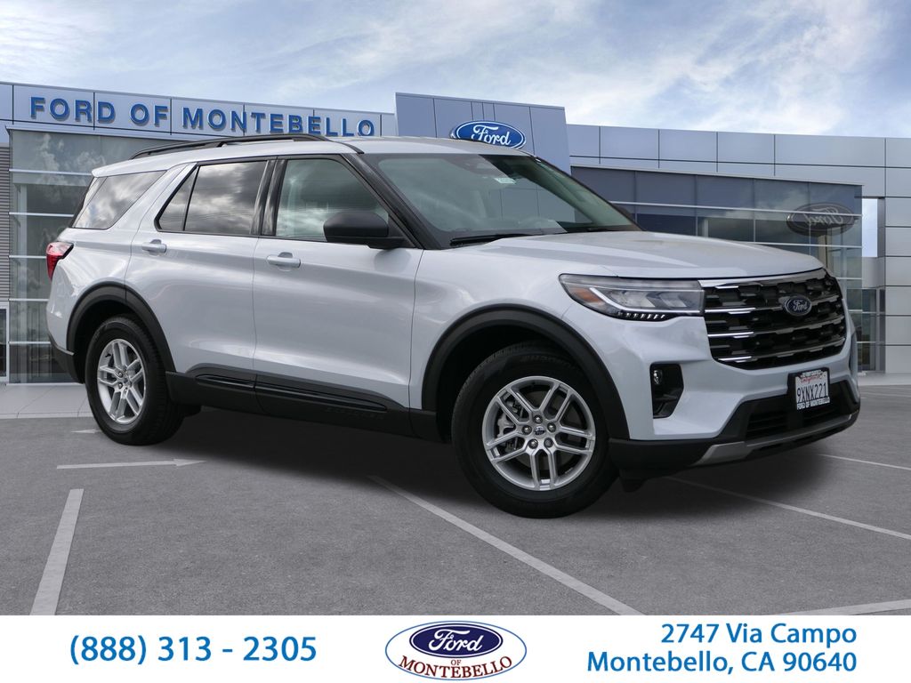2026 Ford Explorer's photo