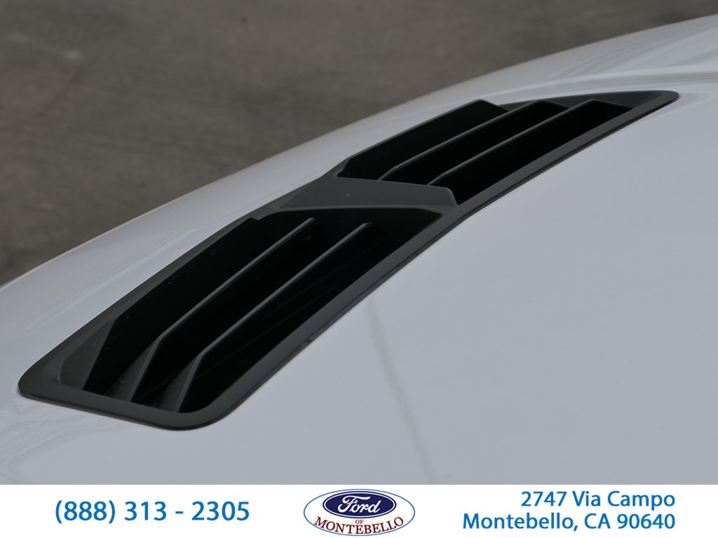 2025 Ford Mustang GT Premium Convertible - Photo 12