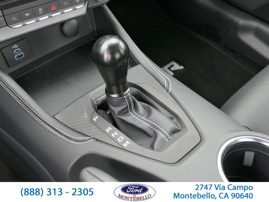 2025 Ford Mustang GT Premium Fastback - Photo 23