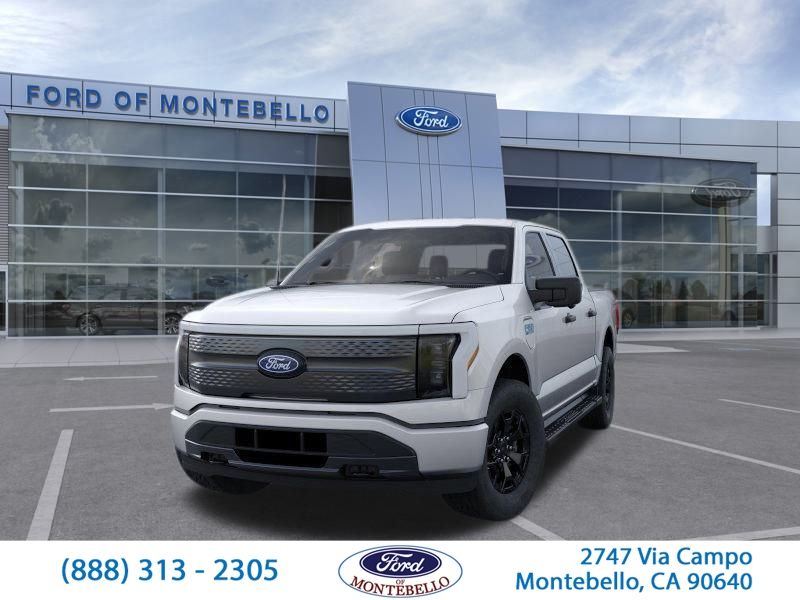 2025 Ford F-150 Lightning XLT photo 3