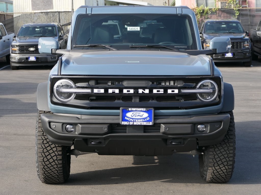 2024 Ford Bronco Outer Banks