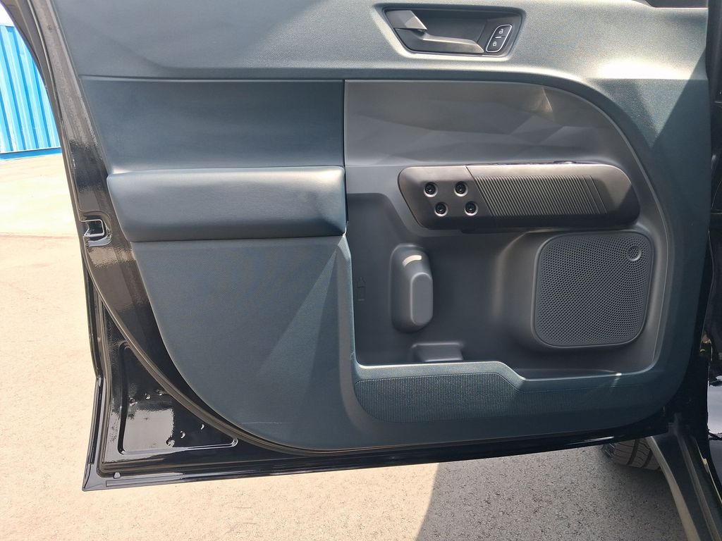 2026 Ford Maverick XLT photo 5