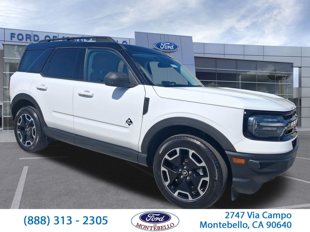 2021 Ford Bronco Sport Outer Banks photo 1