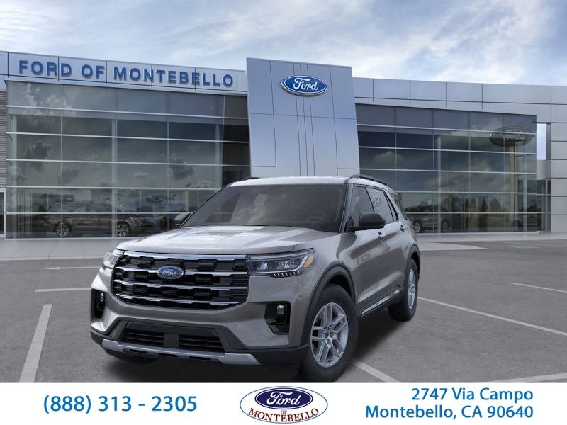 2025 Ford Explorer photo 2