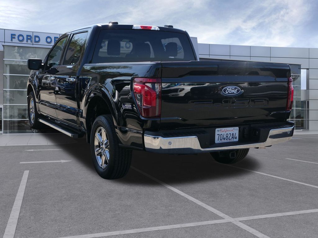 2025 Ford F-150 XLT photo 6