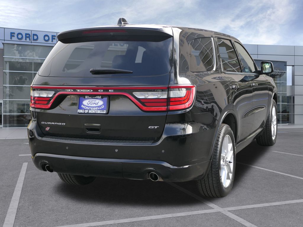 2023 Dodge Durango GT photo 3