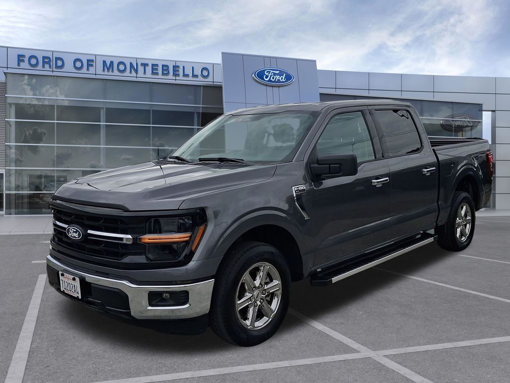 2025 Ford F-150 XLT photo 3