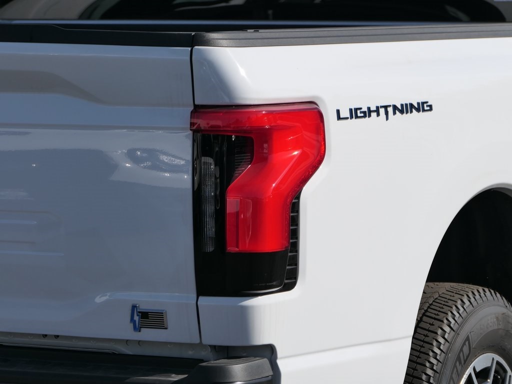 2023 Ford F-150 Lightning Pro