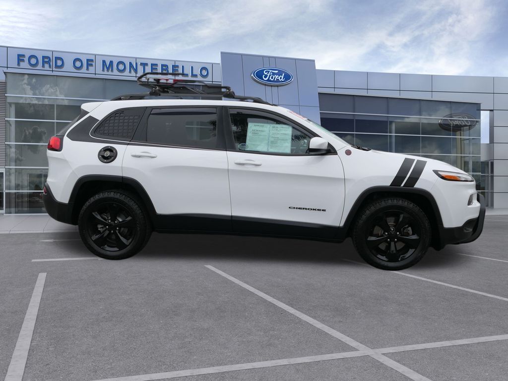 Used 2018 Jeep Cherokee Latitude with VIN 1C4PJLCB3JD551477 for sale in Montebello, CA