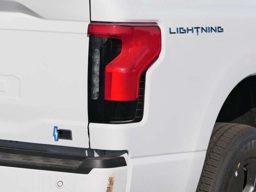 2024 Ford F-150 Lightning XLT