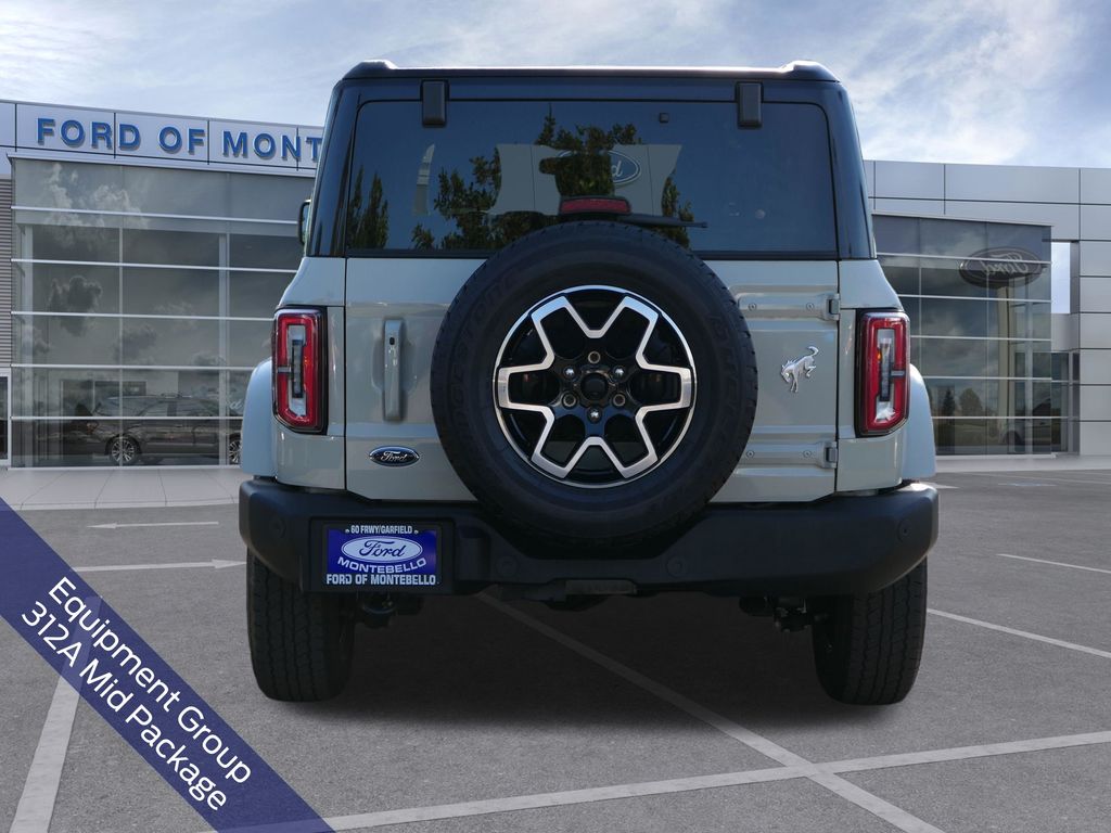 2025 Ford Bronco Outer Banks photo 5