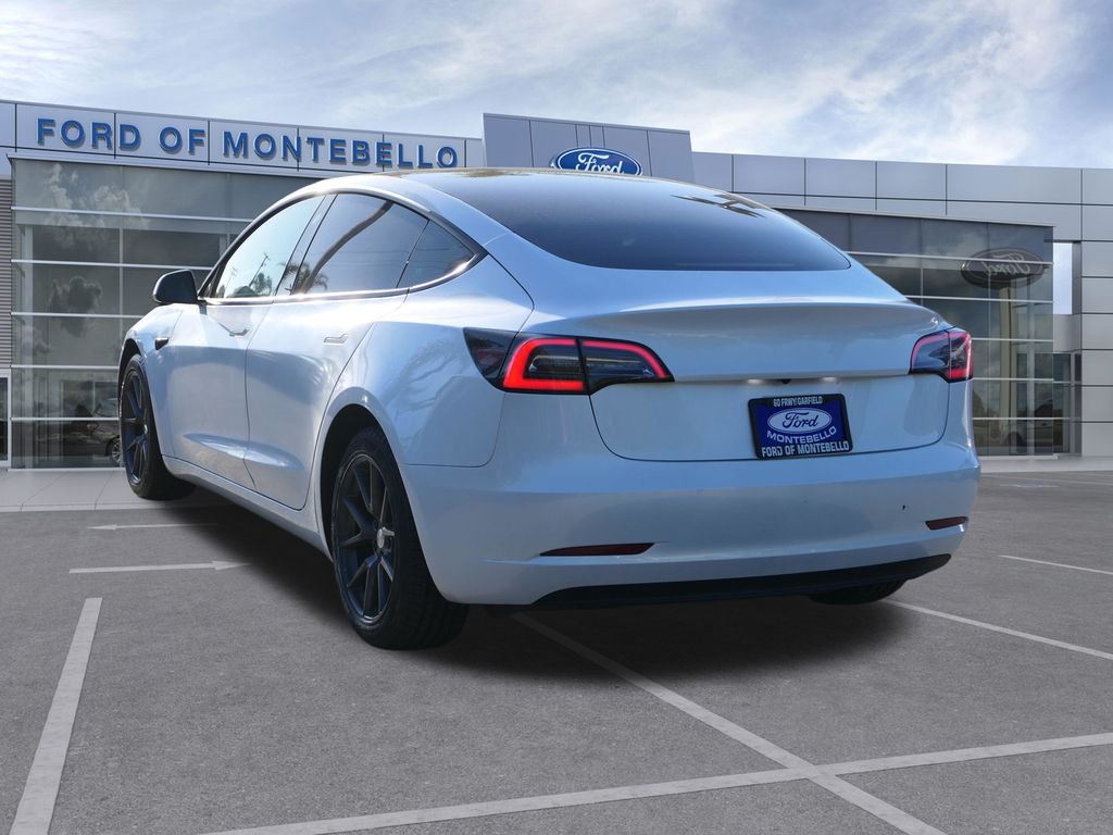 2023 Tesla Model 3 Base photo 4