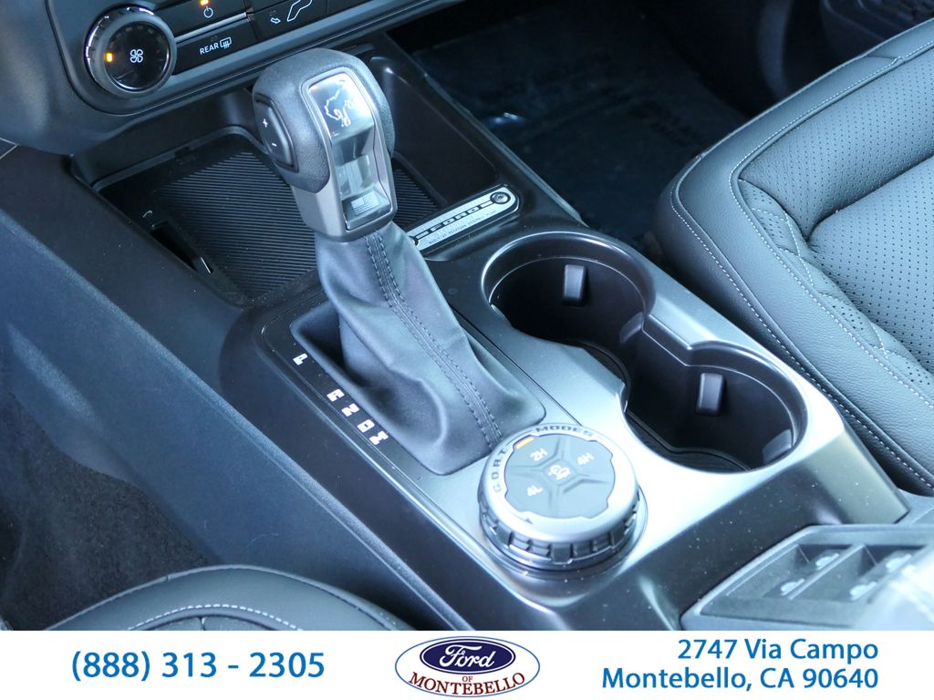 2025 Ford Bronco 4-Door Base - Photo 27