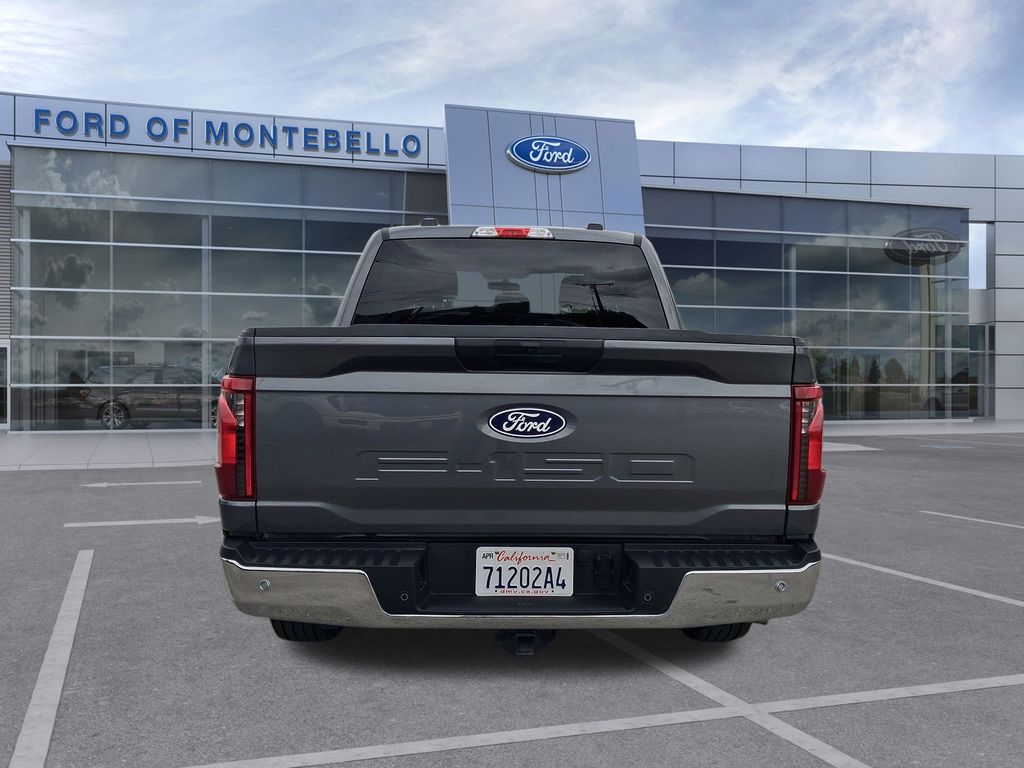 2025 Ford F-150 XLT photo 4