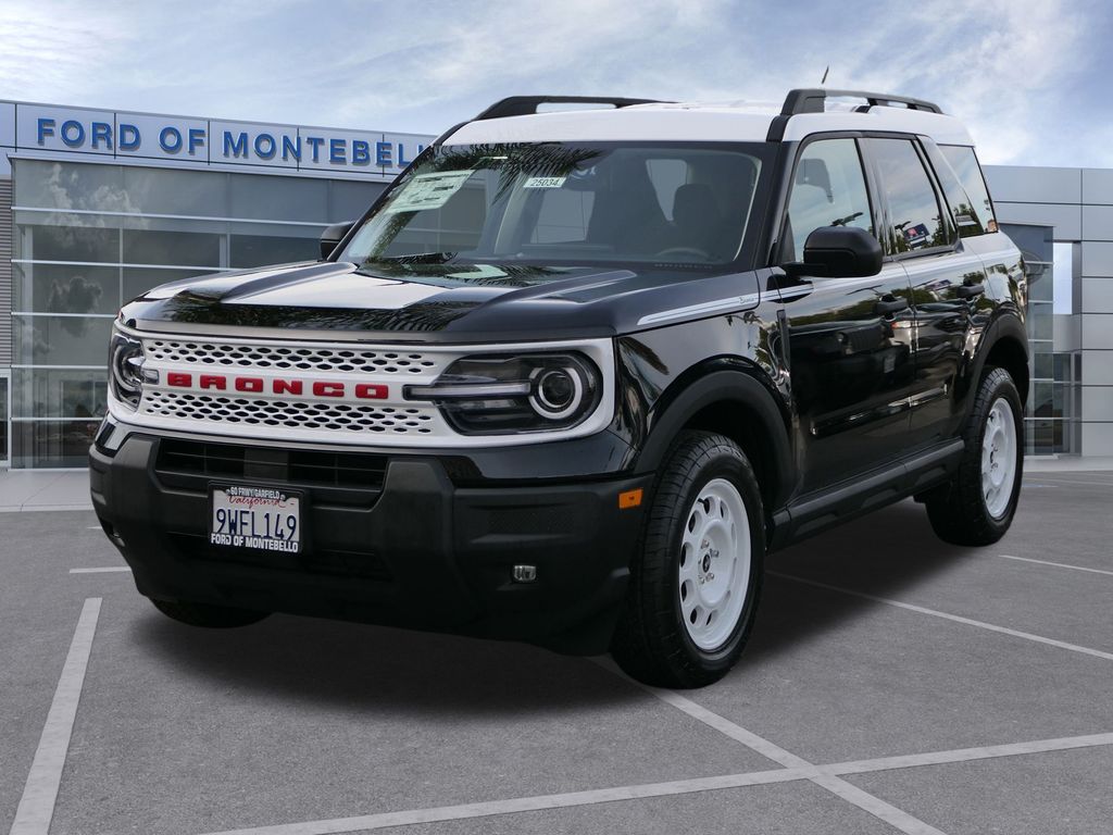 2025 Ford Bronco Sport Heritage photo 3